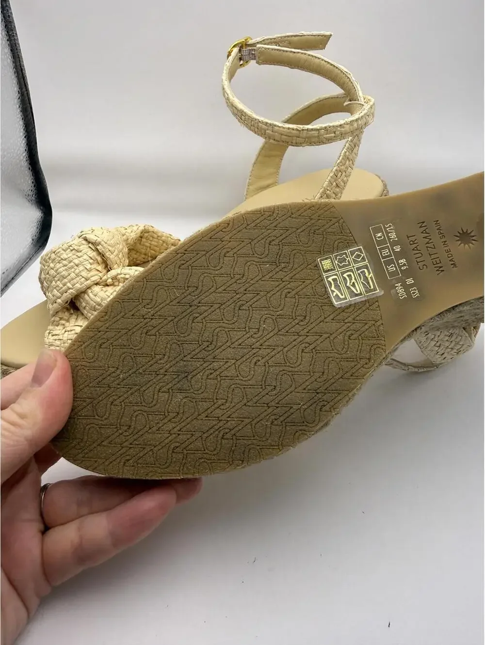 Stuart Weitzman Playa Espa Knot Wedge Sandals Wheat/Natural Size 9.5B - Picture 14 of 14